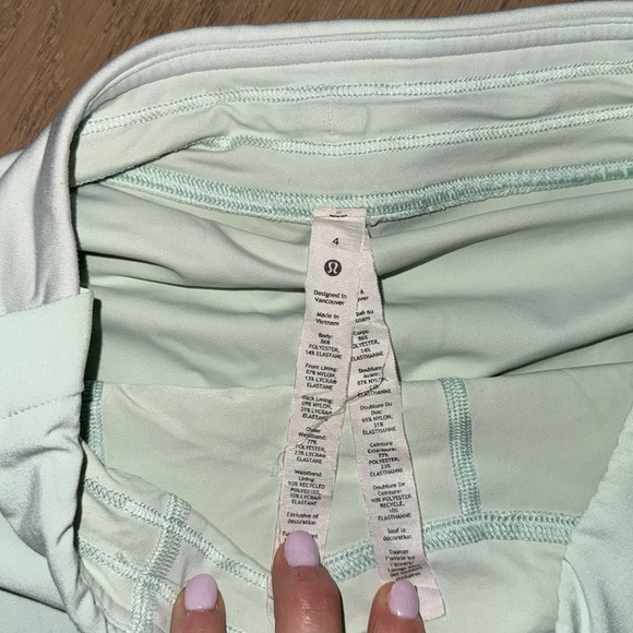 Lululemon Pleated skort - Picture 7 of 8